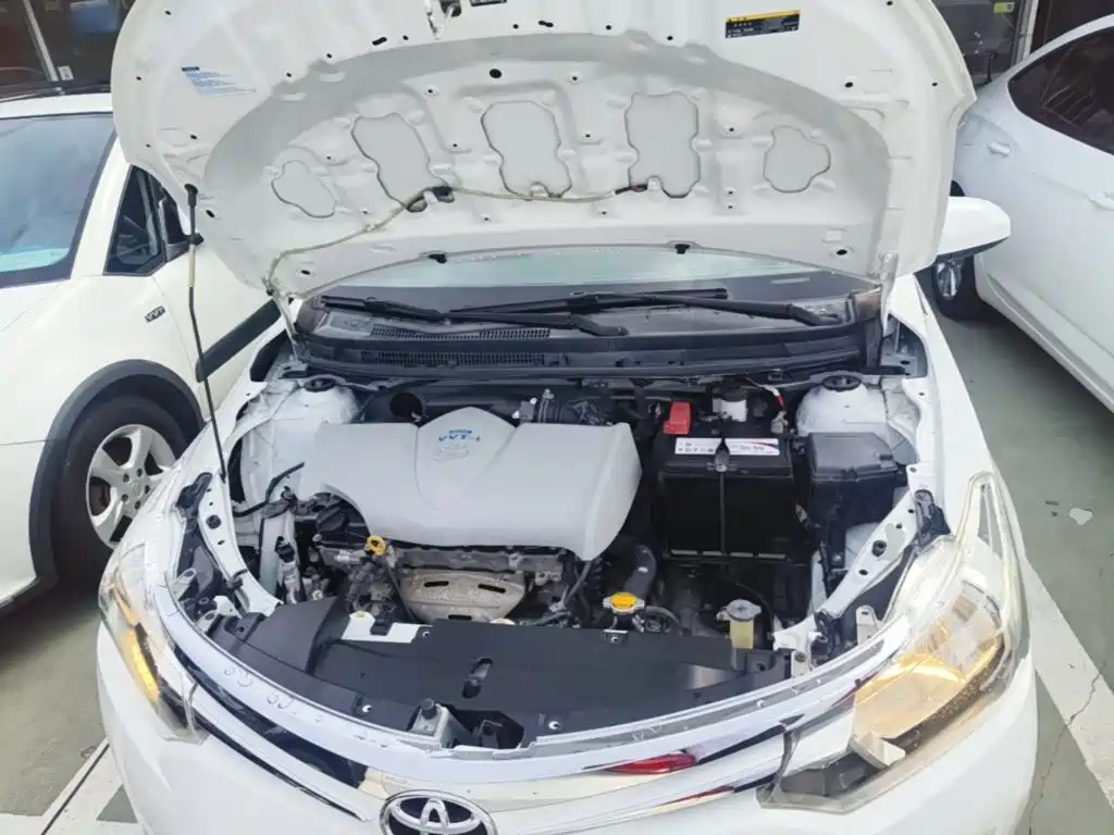 Toyota Vios 2015 — фото 20