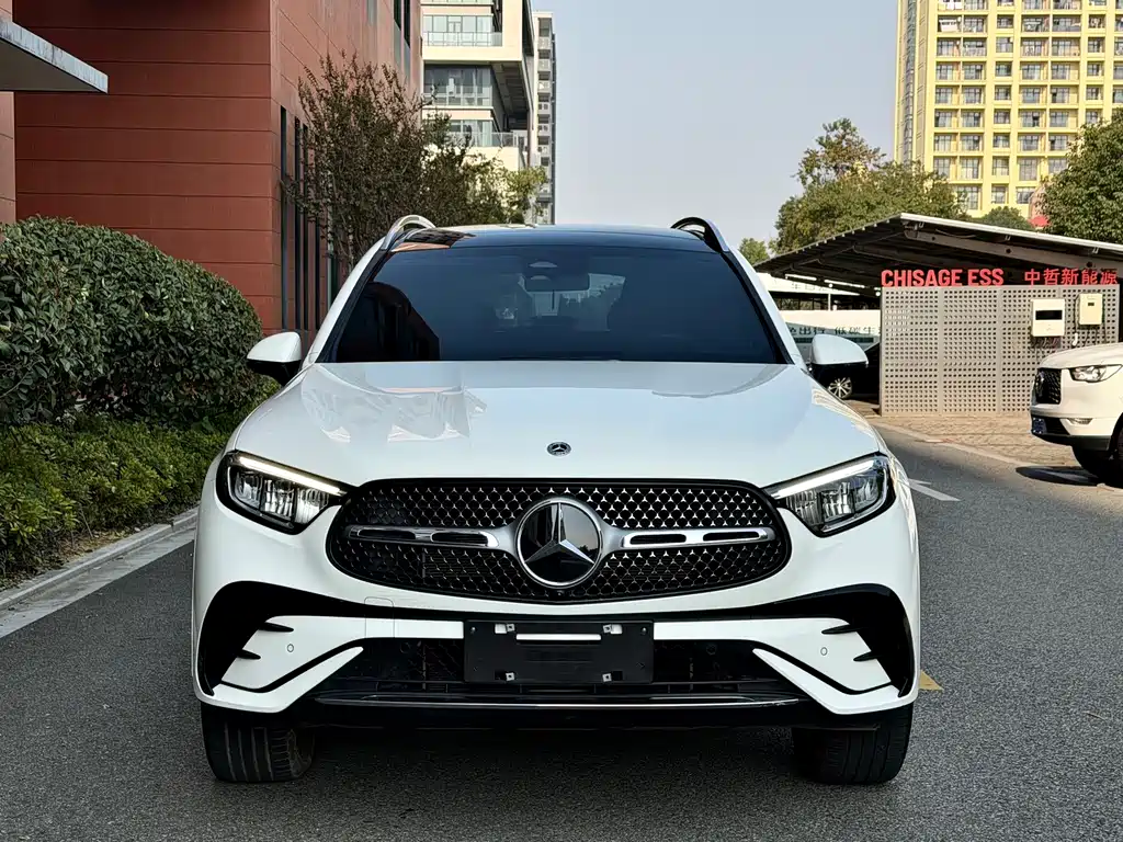 Mercedes-Benz GLC 2024