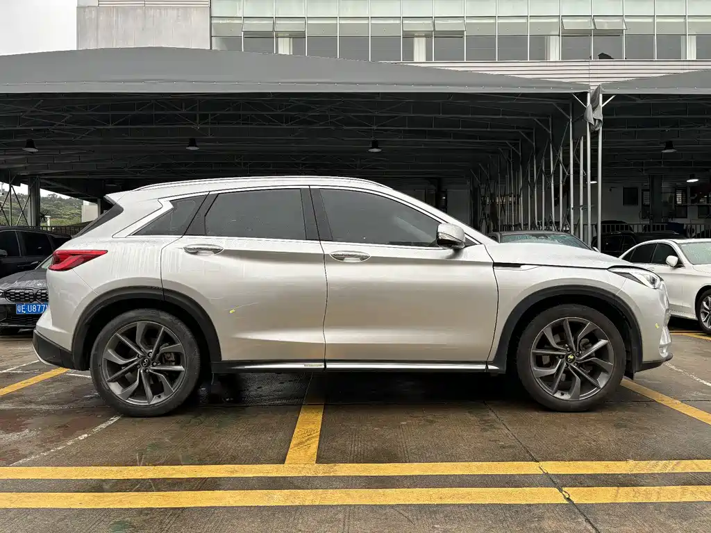 Infiniti QX50 2022 — фото 4