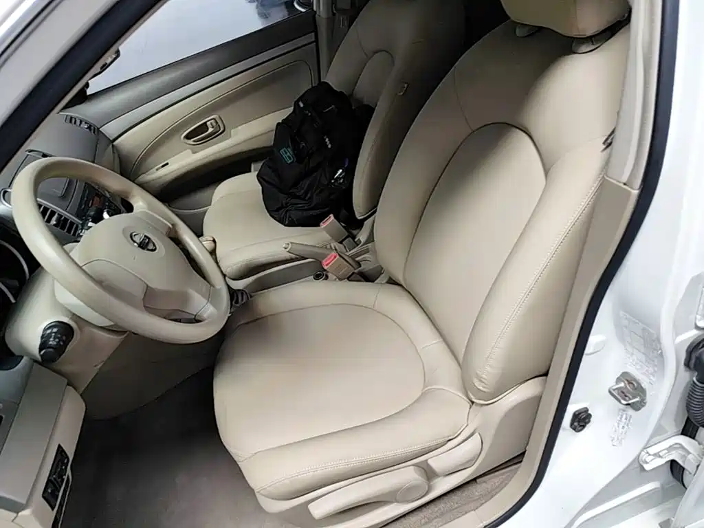 Nissan Sylphy 2016 — фото 22
