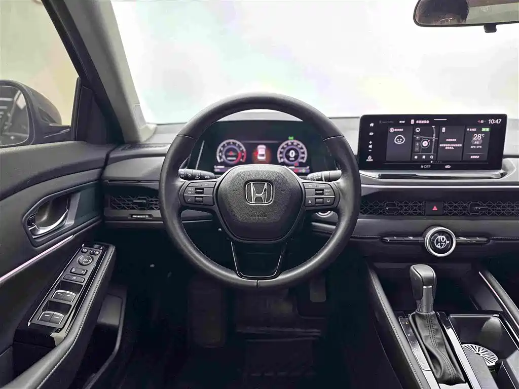 Honda Accord 2024 — фото 9