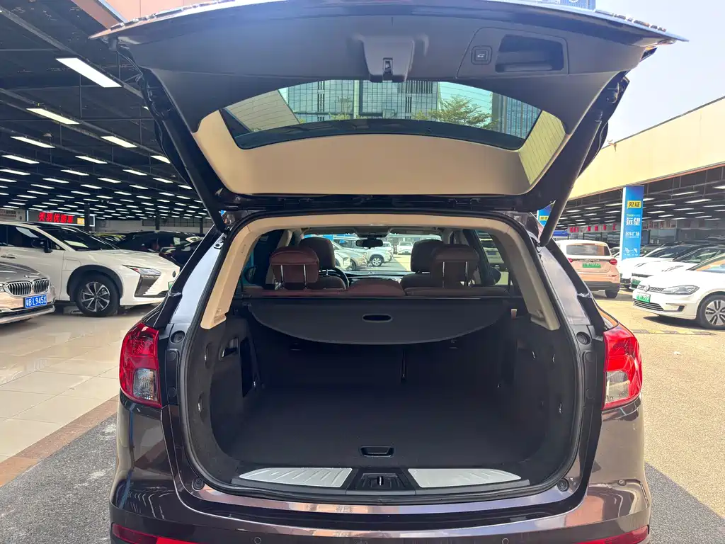 Buick Envision Plus 2017 — фото 18