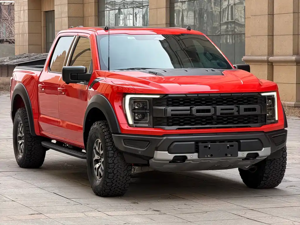 Ford F-150 Raptor 2023 — фото 1