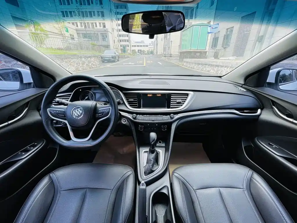 Buick Excelle 2021