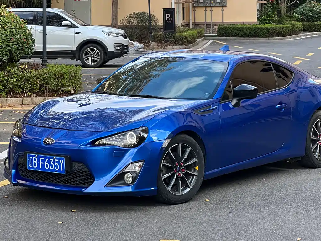 Subaru BRZ 2014 — фото 2
