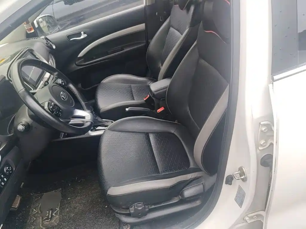 Kia KX1 2019 — фото 15