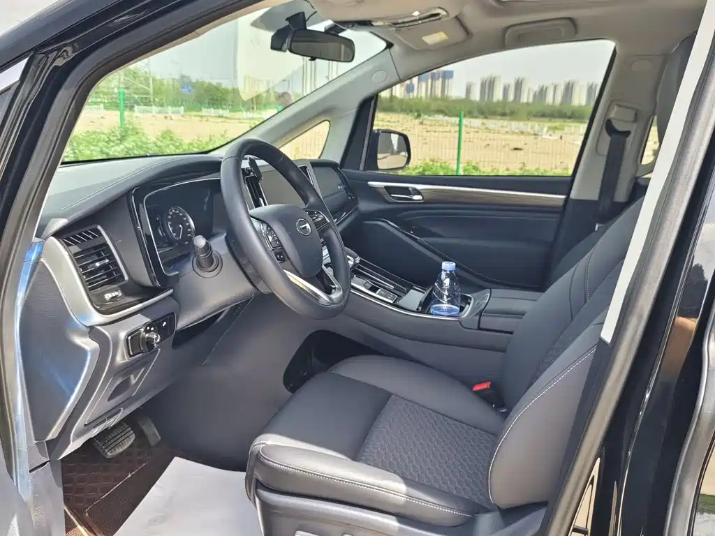 GAC Trumpchi M8 2023 — фото 9