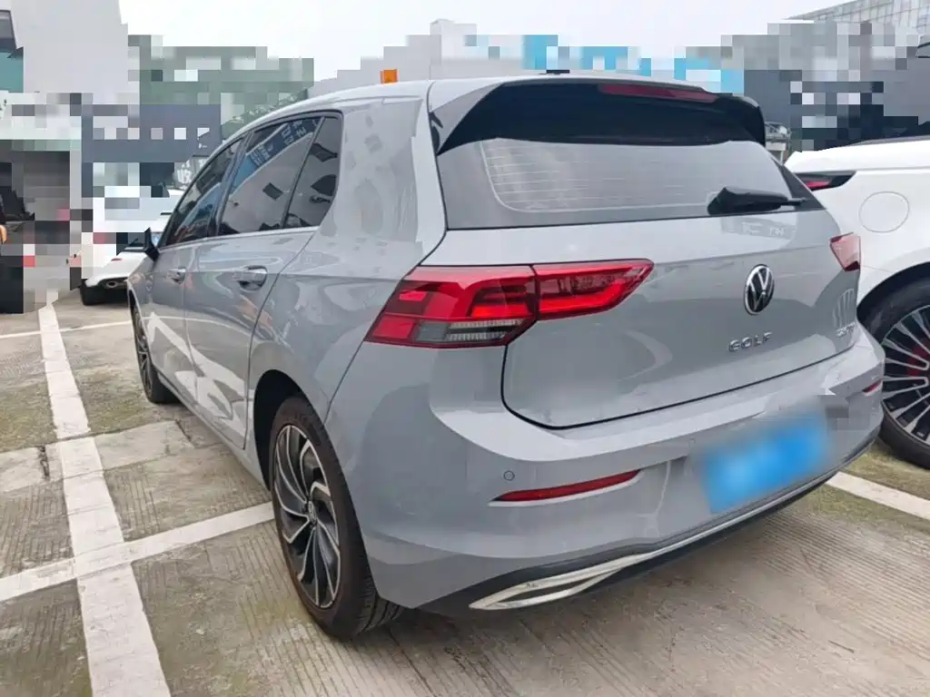 Volkswagen Golf 2022