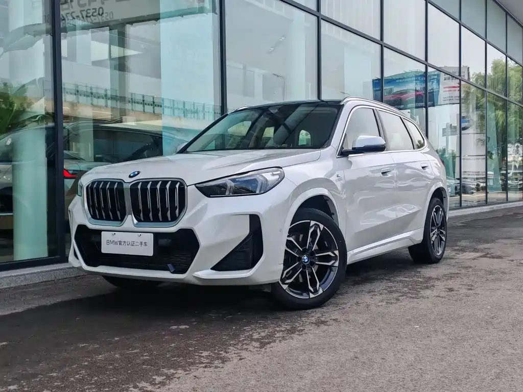BMW X1 2024 — фото 1