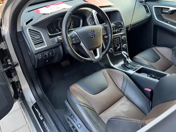 Volvo XC60 2016