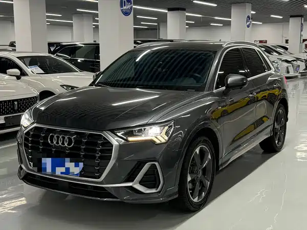 Audi Q3 2021