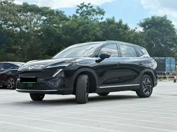 Wuling Starlight S 2025