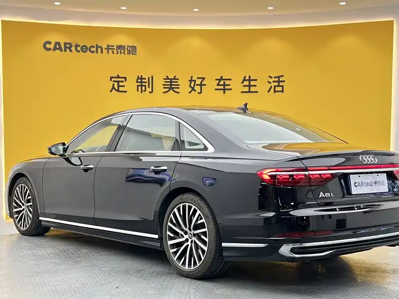 Audi A8 2024 — фото 6