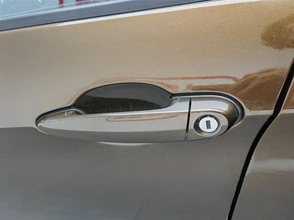 BMW X1 2014 — фото 18