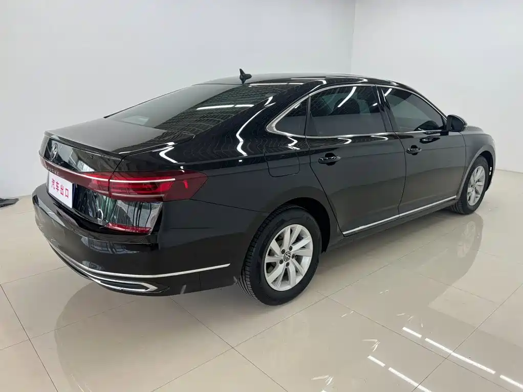 Volkswagen Passat 2022