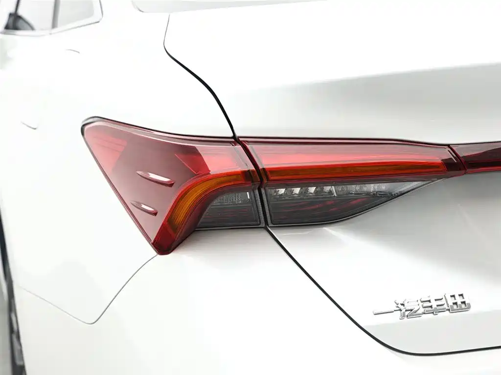 Toyota Avalon 2022 — фото 7