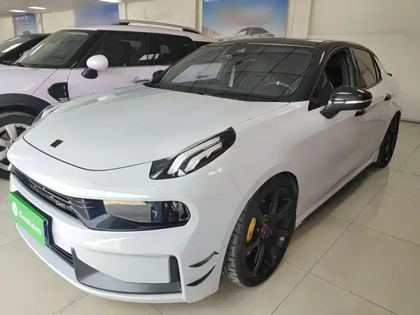 Lynk & Co 03 2020