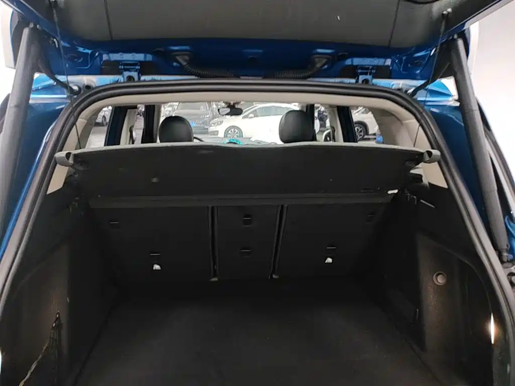 MINI Countryman 2019 — фото 15