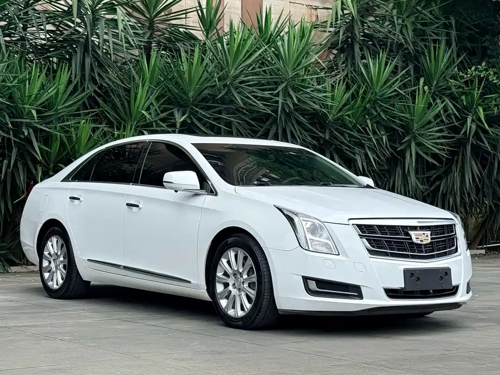 Cadillac XTS 2017 — фото 3