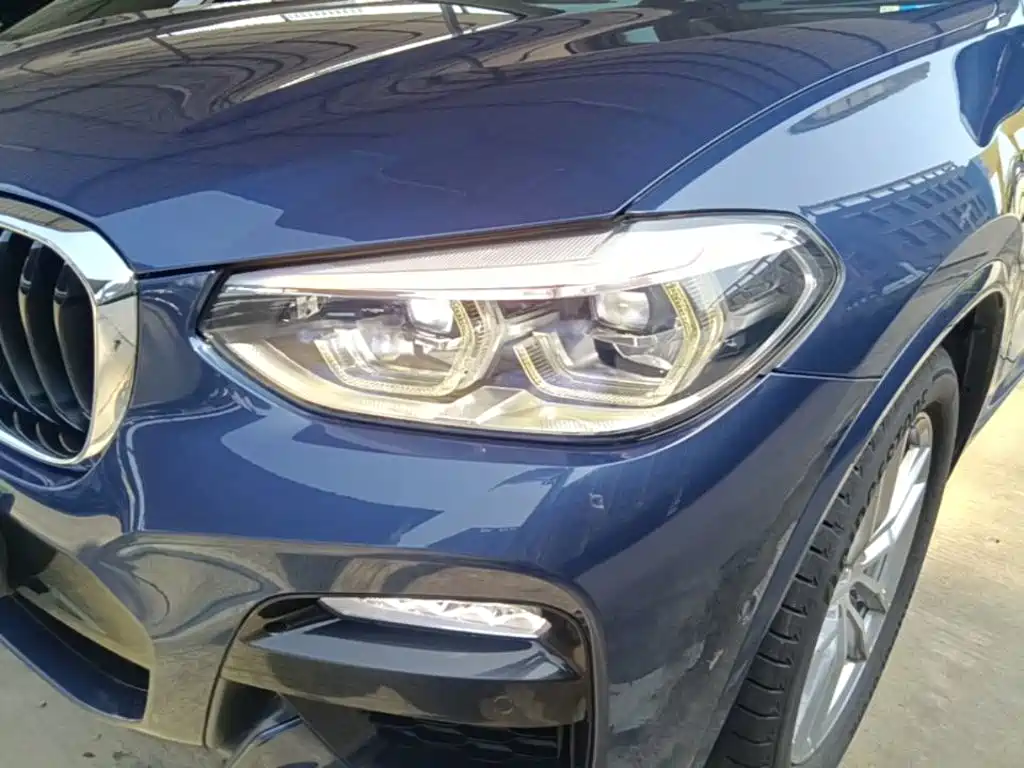 BMW X3 2018 — фото 24