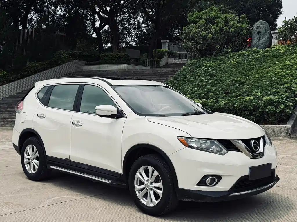 Nissan X-Trail 2015 — фото 3