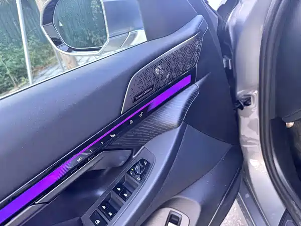 BMW i5 2024