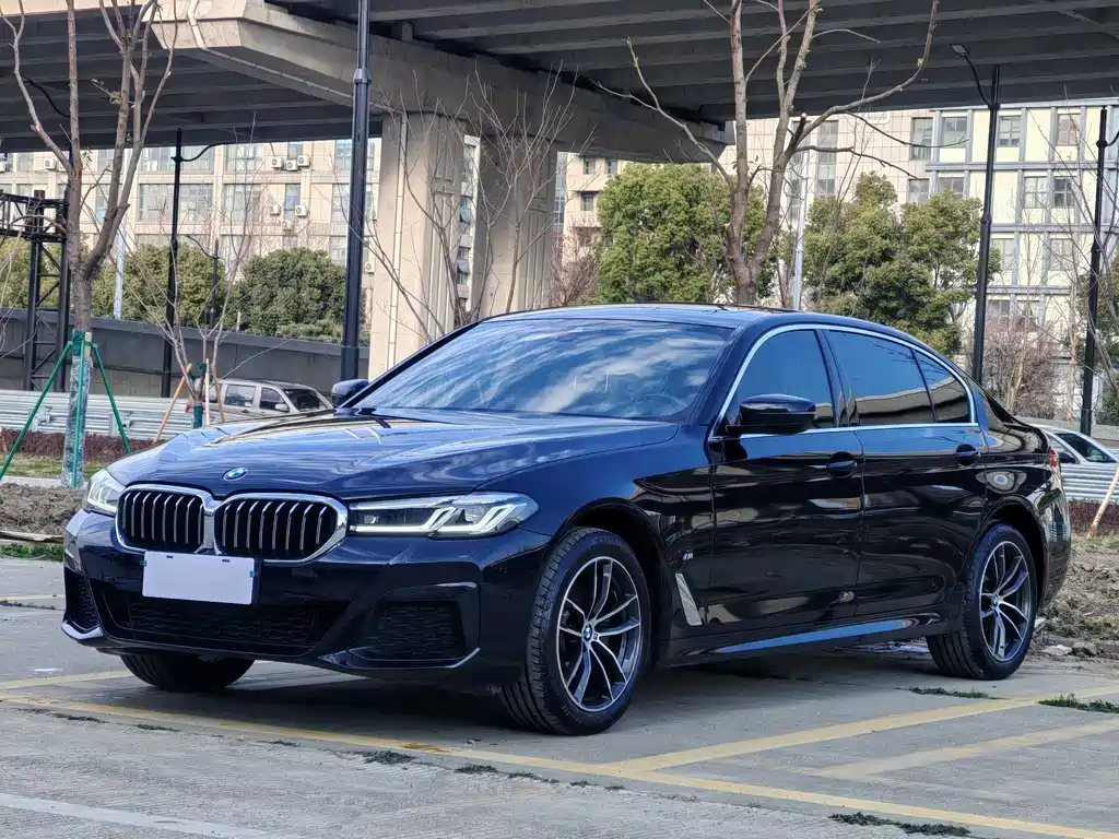 BMW 5 Series 2023