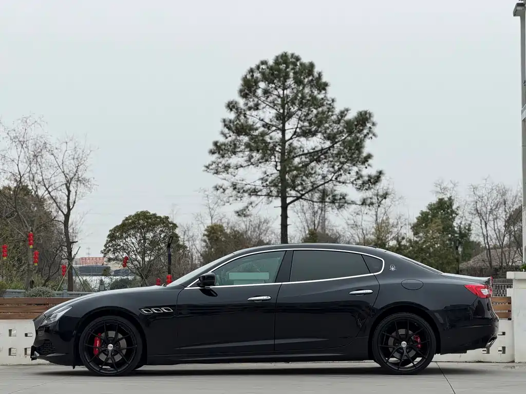 Maserati Quattroporte 2019 — фото 3