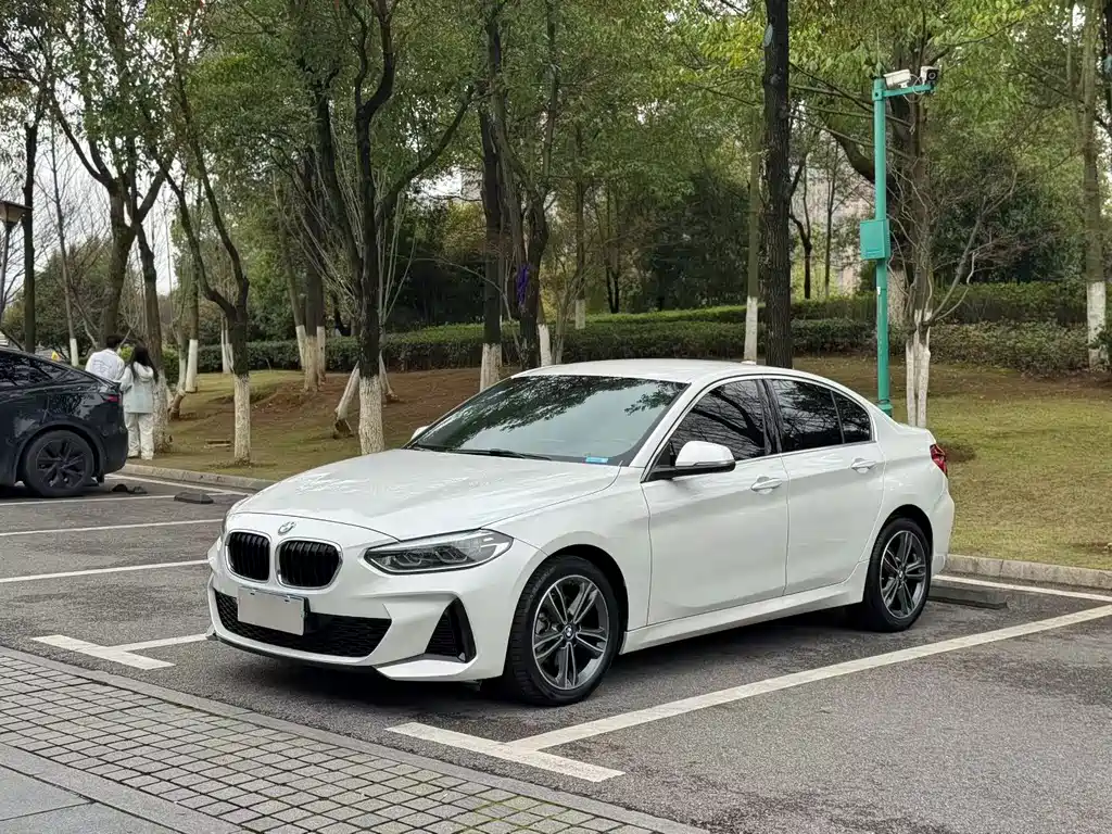 BMW 1 Series 2023