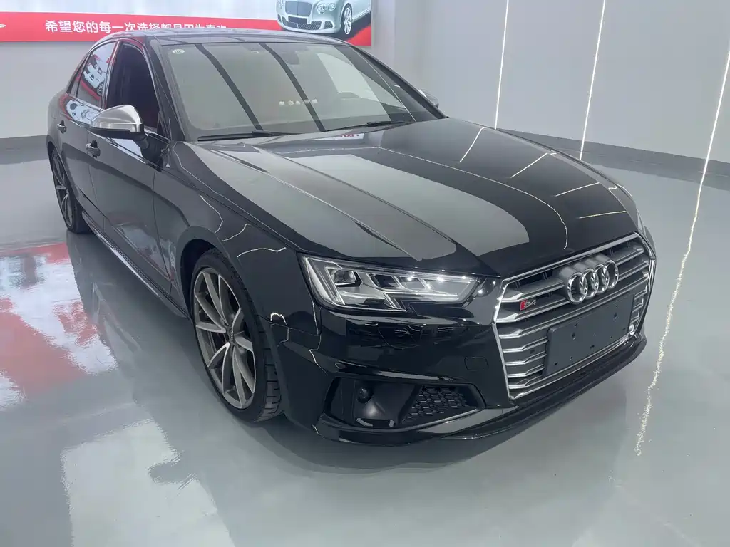 Audi S4 2019