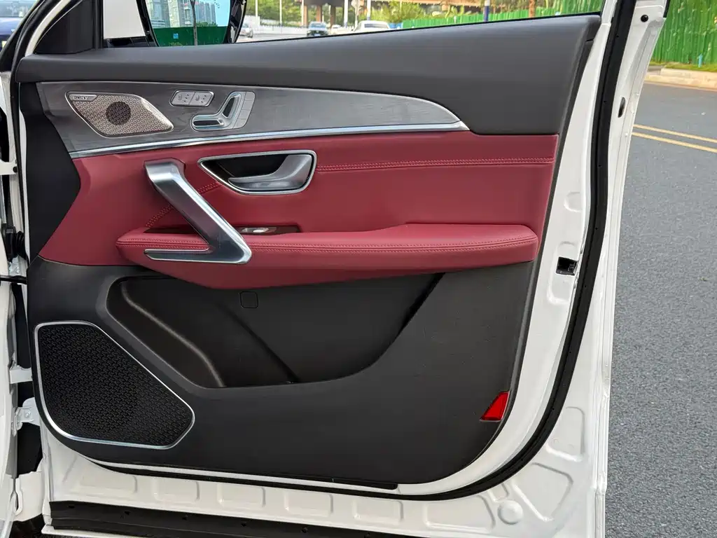 Jetour X70 PLUS 2022 — фото 11