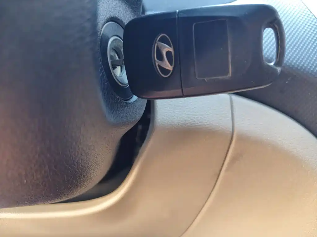 Hyundai Accent 2015 — фото 9