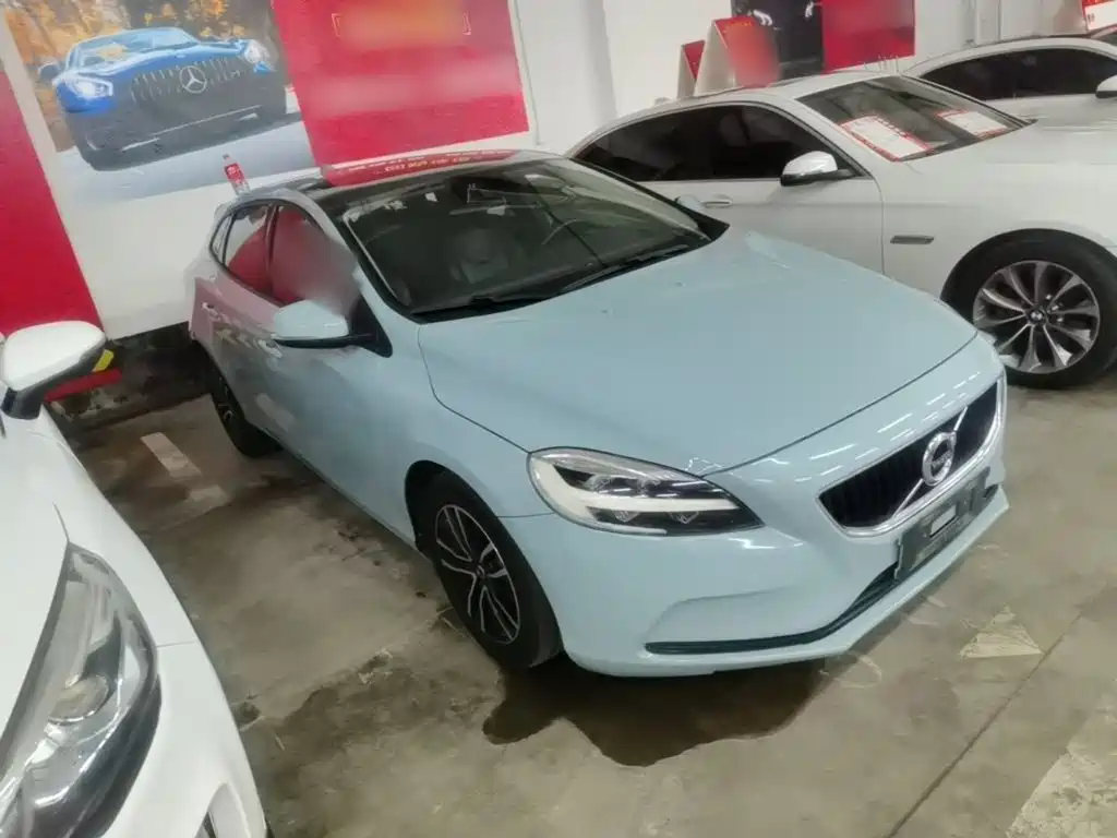 Volvo V40 2016 — фото 4