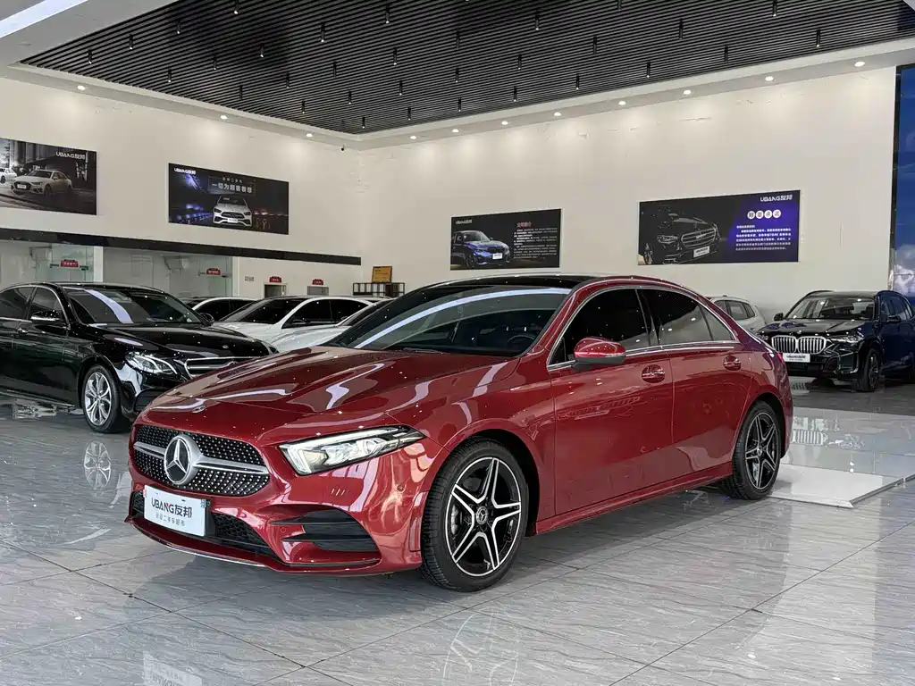 Mercedes-Benz A-Class 2019 — фото 1
