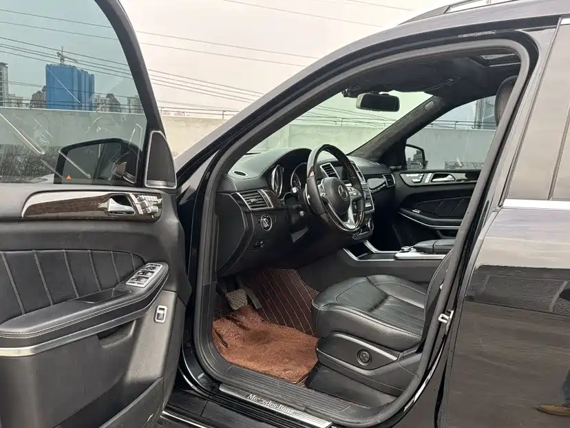 Mercedes-Benz GL-Class 2016 — фото 4