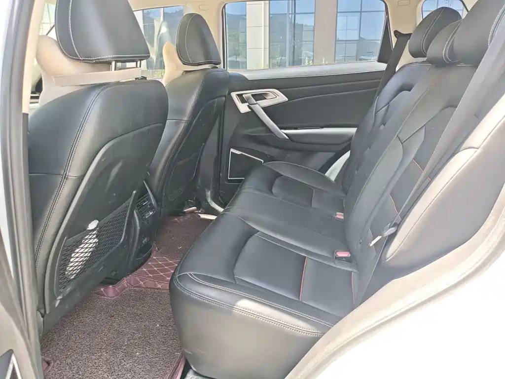 Geely Boyue 2018