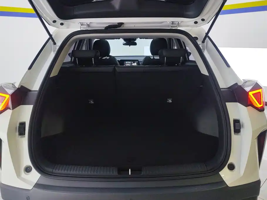 GAC Trumpchi GS3 2025 — фото 4