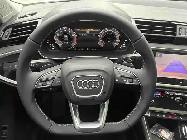 Audi Q3 2023