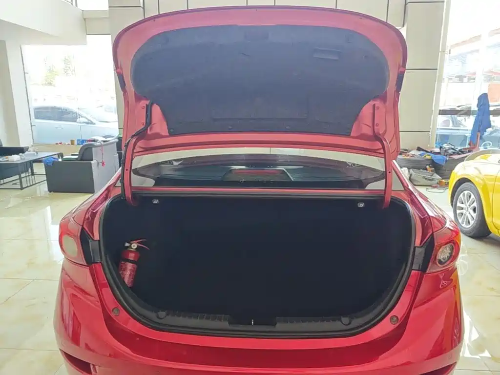 Mazda 3 Angkesela 2018 — фото 19