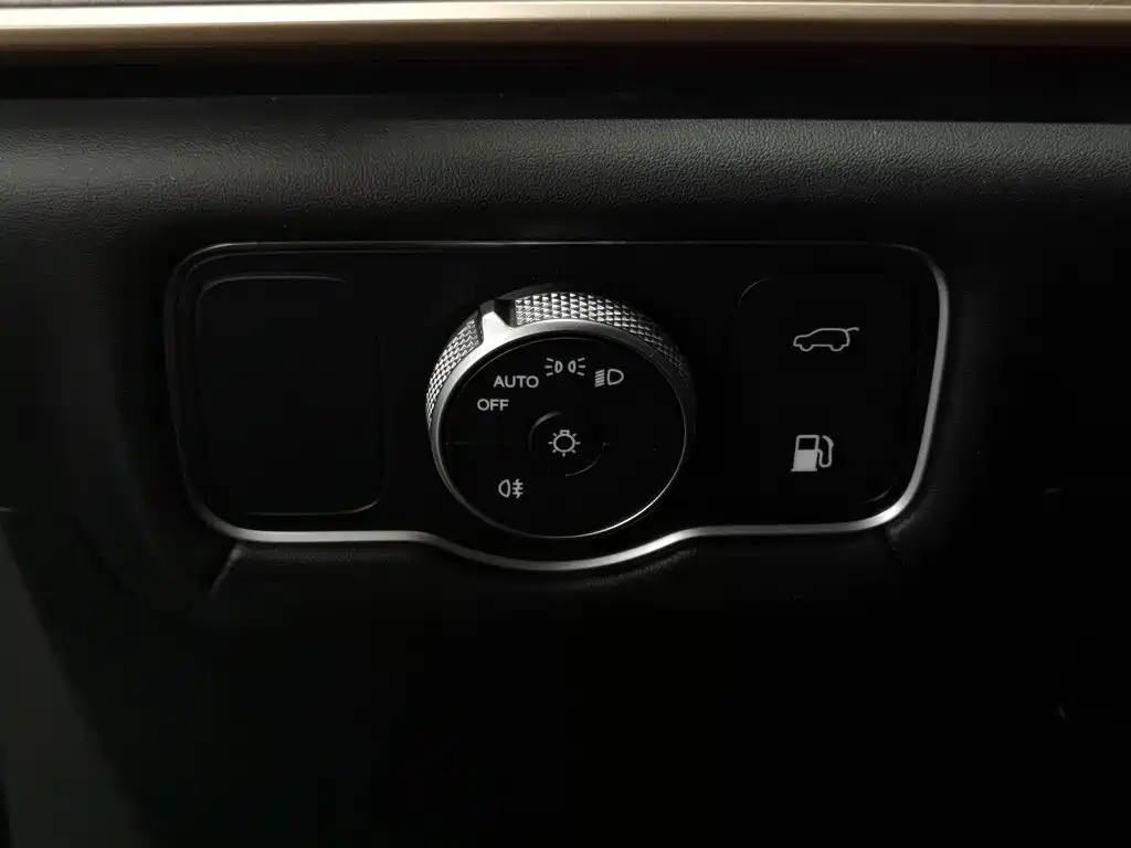 Chery Tiggo 9 C-DM 2025 — фото 21