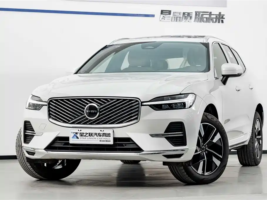 Volvo XC60 2026 — фото 2