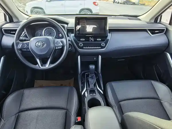 Toyota Frontlander 2022