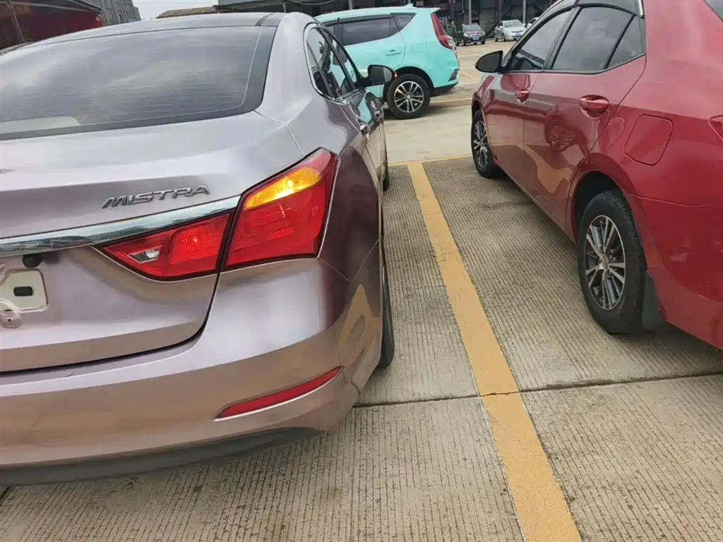 Hyundai Mistra 2016 — фото 8
