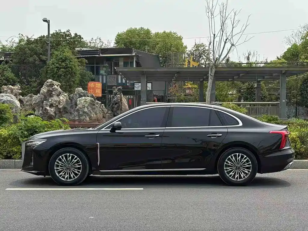 Hongqi H5 2023 — фото 3