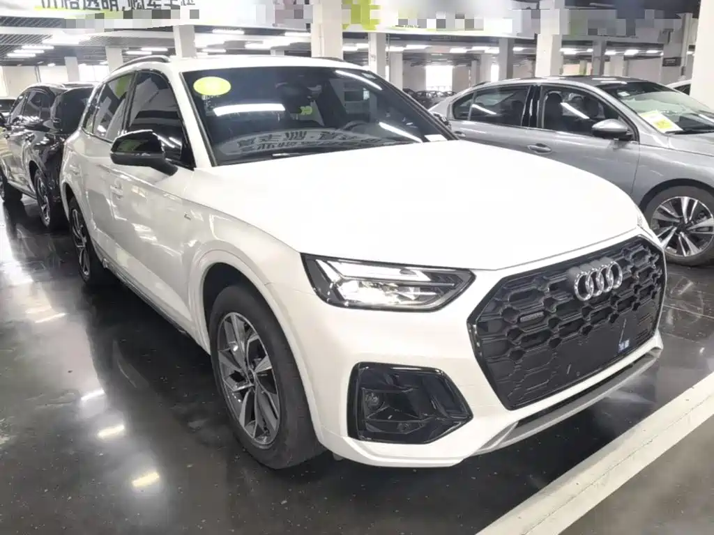 Audi Q5L 2023 — фото 4