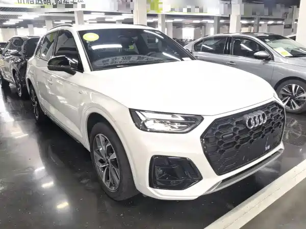 Audi Q5L 2023