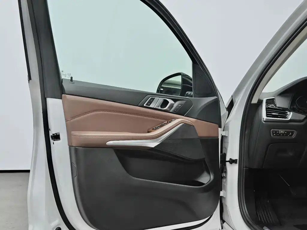 BMW X5 2019 — фото 12