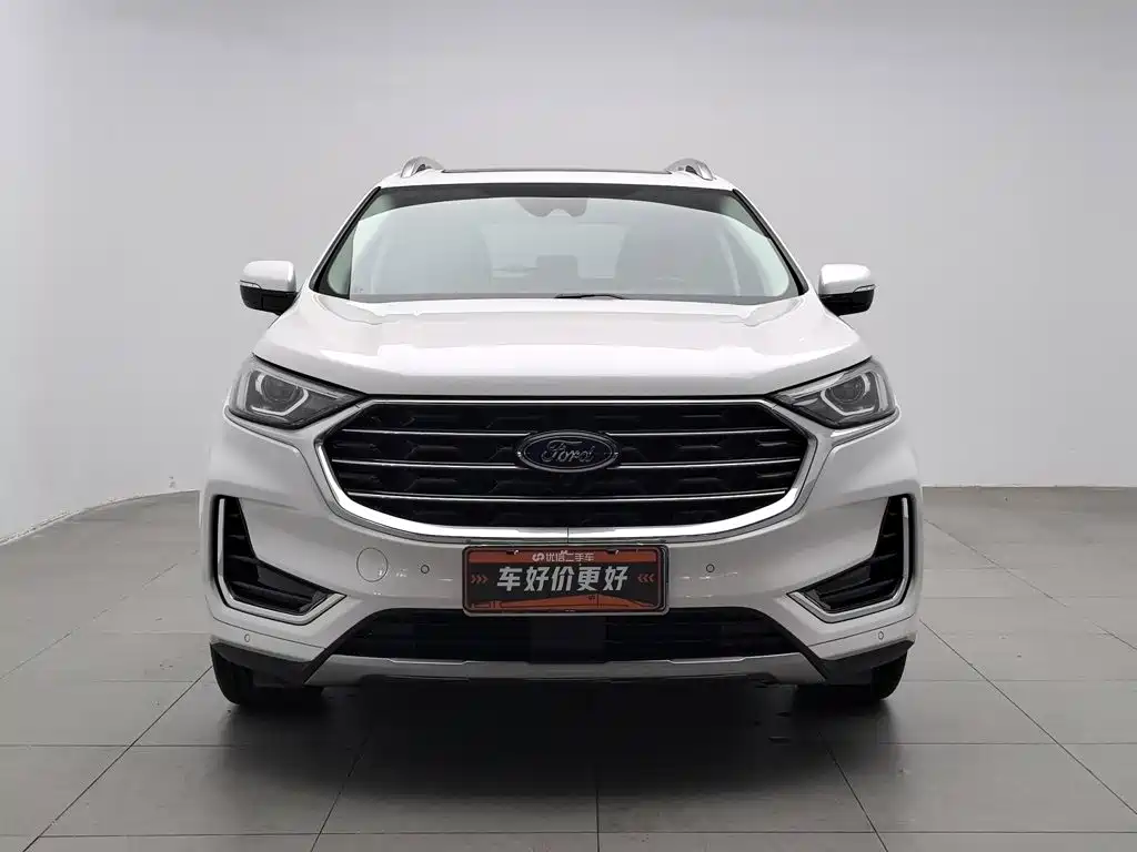 Ford Edge 2023 — фото 3