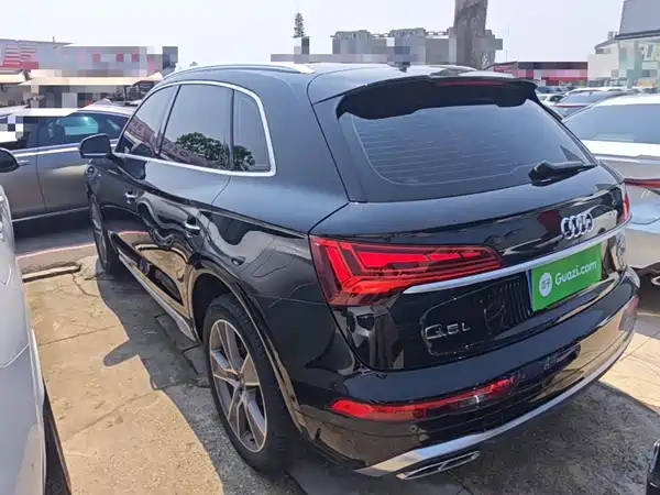 Audi Q5L 2023