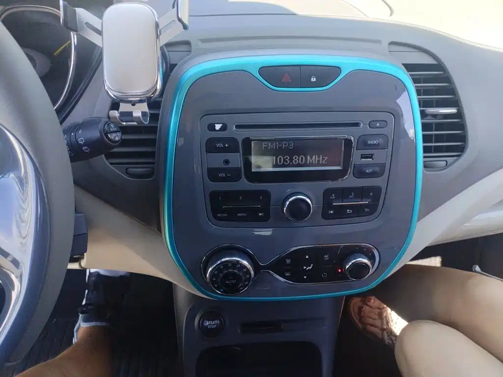 Renault Card Bean 2015 — фото 10